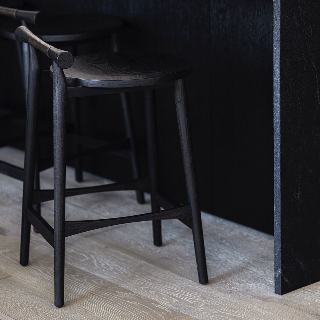 Akita Black Stool – Black Rooster Decor