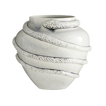  Zmeya Vase