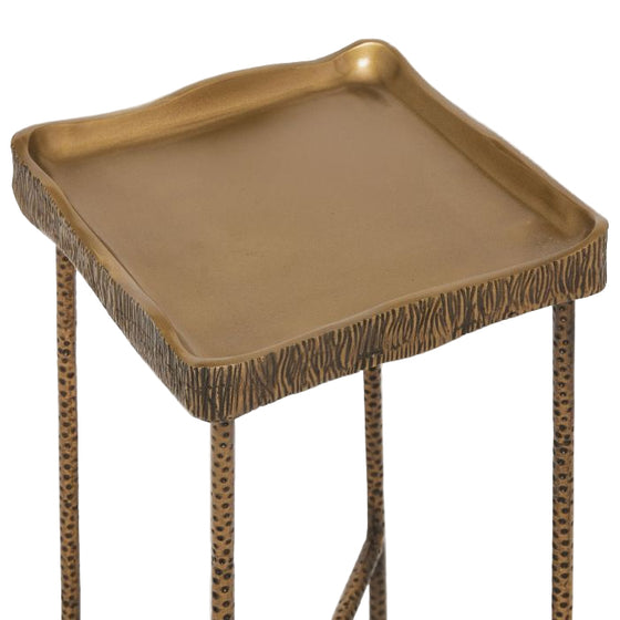 Elyse Drinks Table