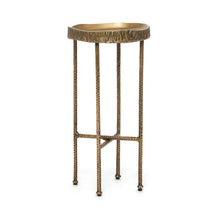  Elyse Drinks Table
