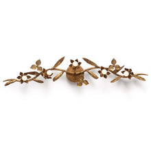  Marguerite Sconce
