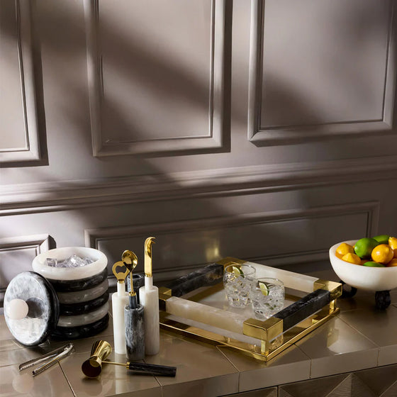 Como Black & White Square Tray