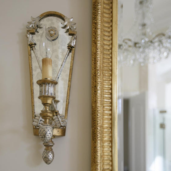Venita Sconce